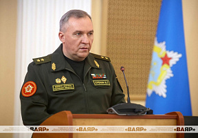 Министр обороны Беларуси представил личному составу офицеров, назначенных на новые должности