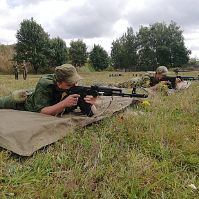 С курсантами военно-технического факультета в БНТУ прошли занятия по тактической и огневой подготовке