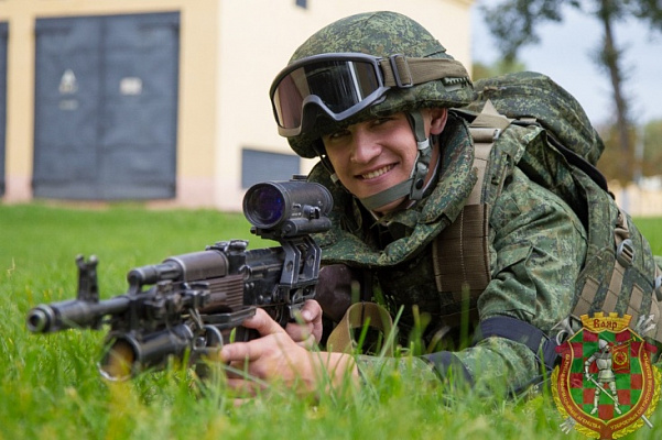 Поздравление Министра обороны Республики Беларусь с праздником – Днем мотострелков