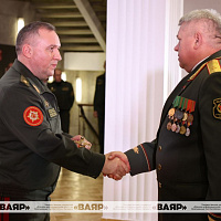 Торжественная церемония чествования командиров соединений и воинских частей