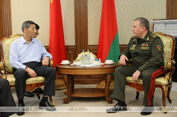Начался официальный визит в Республику Беларусь Министра обороны КНР