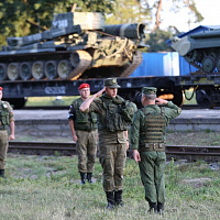 В Брест прибыл первый воинский эшелон с военнослужащими и техникой Российской Федерации (Видео)