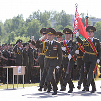 Военнослужащие нового пополнения принесли Военную присягу