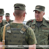 Генерал-лейтенант Александр Вольфович посетил приграничные районы
