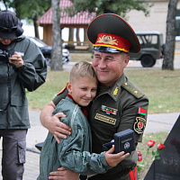 Яркие эмоции и часы от Министра обороны для юного патриота