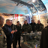 Военные атташе зарубежных дипломатических миссий посетили 558-й авиаремонтный завод
