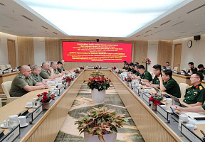 The Official Visit to Vietnam Continues