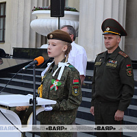 В Гродненском гарнизоне прошла торжественная церемония передачи капсулы с посланием ветеранов