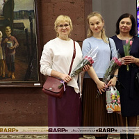 В Центральном Доме офицеров прошли праздничные мероприятия, посвящённые празднику весны — Дню женщин