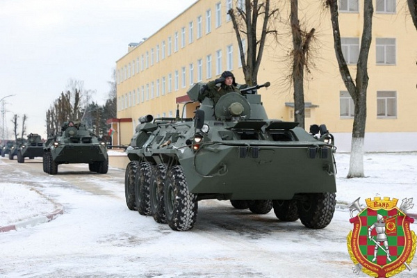 БТР-82А встал в строй 120 омбр (Видео)
