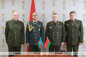 Обсуждены вопросы двустороннего военного сотрудничества между Беларусью и Азербайджаном