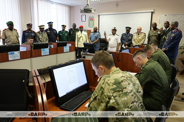 Делегация атташе по вопросам обороны государств Африки посетила Белорусскую государственную академию авиации