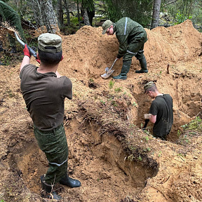 Церемония перезахоронения останков воинов Русской императорской армии и открытие памятного знака 