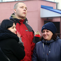 Началась отправка в войска граждан, призванных на срочную военную службу