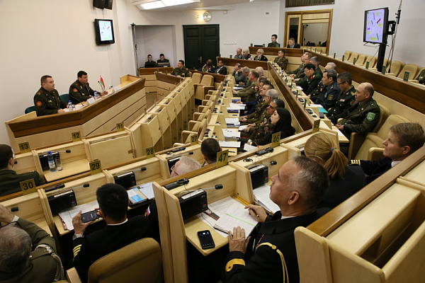 Брифинг с военными атташе