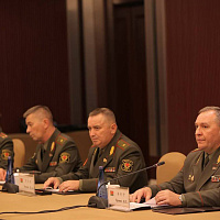 Без поправок на часовые пояса: встреча глав военных ведомств Беларуси и Китая