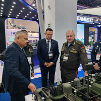 Белорусская военная делегация принимает участие в выставке ADEX-2026